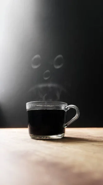 Taza Café Caliente Con Cara Vapor Triste — Foto de Stock