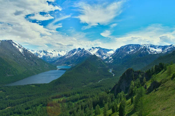 阿坎阿尔泰山湖 — 图库照片