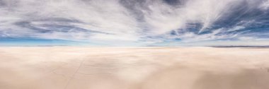 Uyuni sistemi üzerinde 360 panoramik. Bolivya 'nın güneyi.