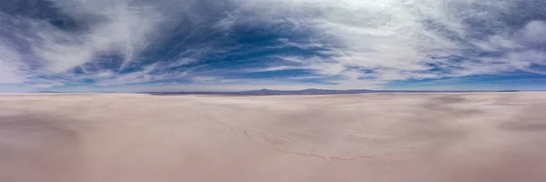 Mañana aérea Gigapan 360 panorámica sobre el salar Uyuni. Sur de Bolivia . — Foto de Stock