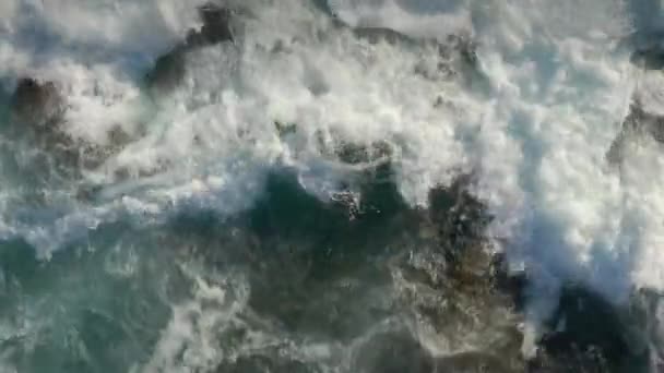 Légi felvétel a Petrohue vízesés vízerőiről - Puerto Varas, Chile, Dél-Amerika. — Stock videók