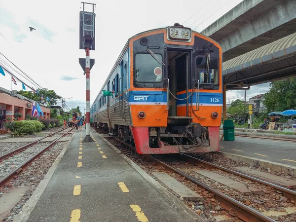 Bangkok Thailand Aug 2018 Thailändische Züge Bahnhof — Stockfoto