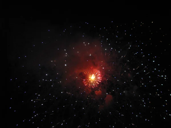 Feuerwerk Salut Supernova Explosion Für Tapeten Und Hintergründe — Stockfoto