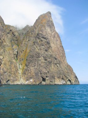 Kırım, Soyguncu İvan kaya, Kara Dağ sıradağlarının bir görüntüsü