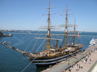 Ukrayna, Odessa, Denizcilik İstasyonu, 19 Ağustos 2011, İtalyan Trai