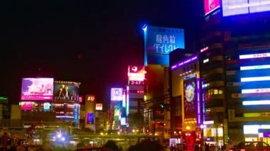 Shibuya, Tokyo/Japonya - 22 Nisan 2018: Olgusal açıklaması video içeriği. Onun Tokyo şehir konum. zaman atlamalı. fotoğraf makinesi: Canon Eos 5d mark4