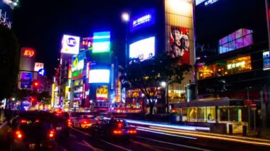 Shibuya, Tokyo/Japonya - 22 Nisan 2018: Olgusal açıklaması video içeriği. Onun Tokyo şehir konum. zaman atlamalı. fotoğraf makinesi: Canon Eos 5d mark4