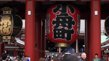 Asakusa, Tokyo/Japonya - 27 Ağustos 2018: Onun Tokyo şehir merkezi bir konumda. fotoğraf makinesi: Canon Eos 5d mark4