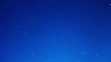 Yıldızlı gökyüzü zaman atlamalı geceleri