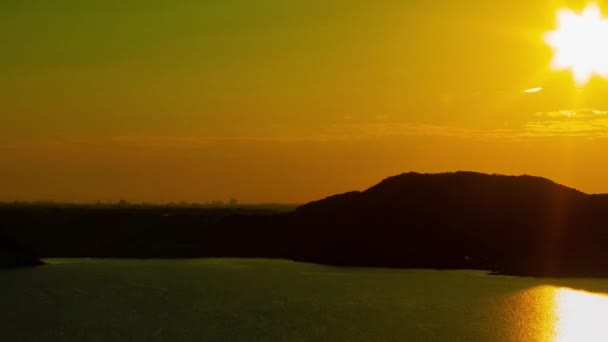Πάροδο του χρόνου το πρωί Ανατολή ηλίου στη λίμνη Hamna στην Ιαπωνία Shizuoka. — Αρχείο Βίντεο