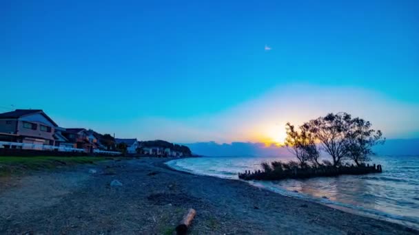 Solnedgången timelapse på Biwako lake i Shiga — Stockvideo