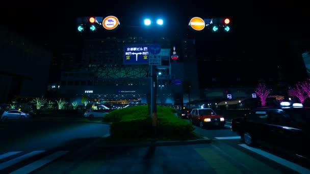 Lapso de tempo da noite no cruzamento em Kyoto tiro do meio — Vídeo de Stock