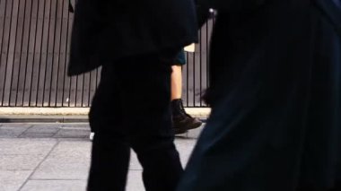 Geleneksel şehir merkezinde Gion Kyoto, insanlar yürüyen. Gion Kyoto Japonya - 12.01.2018: Bu insanlar Kyoto yürüme s vücut parçaları. fotoğraf makinesi: Canon Eos 5d mark4