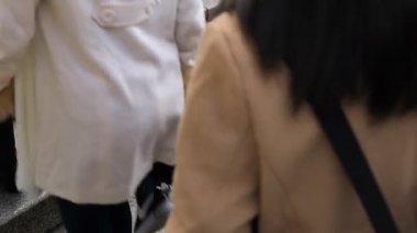 Yasaka tapınak Higashiyama Kyoto yürüyen insanlar