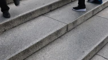 Yasaka tapınak Higashiyama Kyoto yürüyen insanlar