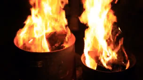 Brand på natten — Stockvideo
