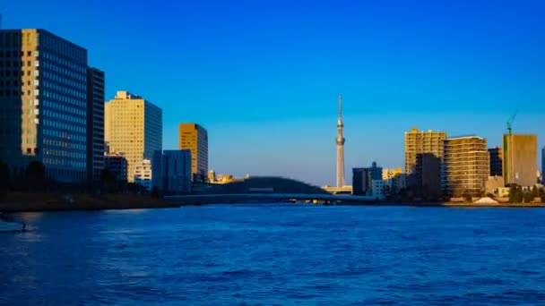 Pôr do sol timelapse dia a noite no rio Sumida em Tóquio — Vídeo de Stock