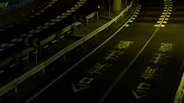 Nacht-Zeitraffer-Straße in der Geschäftsstadt in akasaka tokyo middle shot — Stockvideo