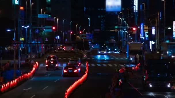 Interruption nocturne rue urbaine dans la ville d'affaires de Tokyo — Video