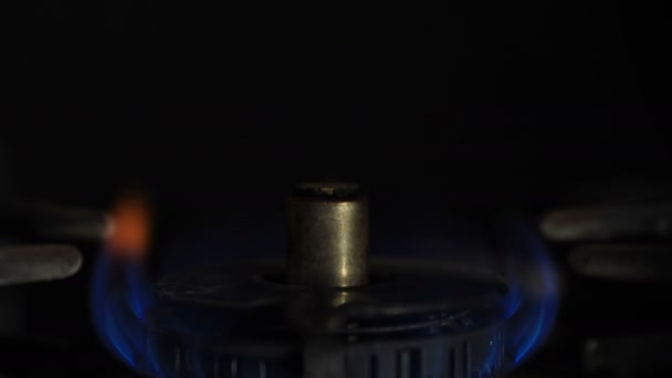 Zapłon ciepła w kuchni — Wideo stockowe