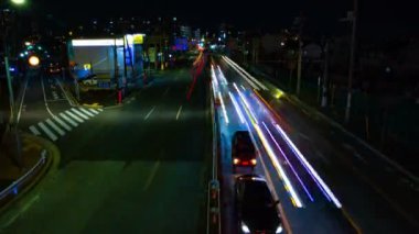 Tokyo şehir merkezinde sokak bir timelapse gece uzun pozlama geniş çekim
