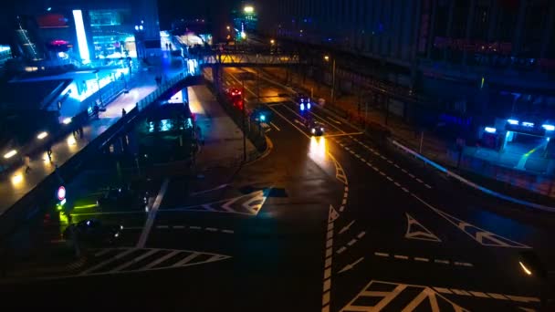 밤에 높은 각도로 오사카의 시내에 있는 거리의 시간당 거리 — 비디오