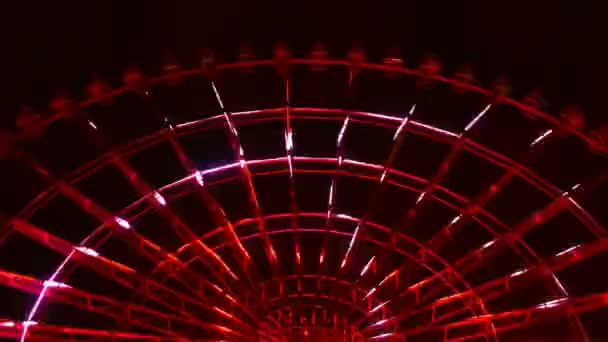 도쿄의 놀이공원에서 야간 관람차가 타임랩스 — 비디오