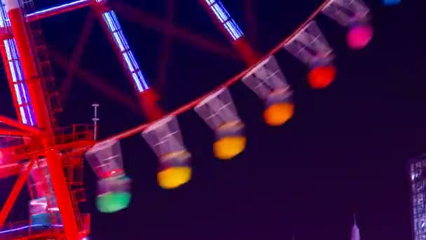 Un timelapse de ferris wheel au parc d'attractions de Tokyo la nuit — Video