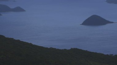 Amami oshima Kagoshima yüksek açı mavi okyanus yakınında Takachiyama promontory