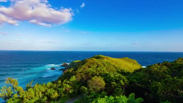 Amami oshima Kagoshima panoramik okyanus yakınında Miyakozaki promontory bir timelapse — Stok video