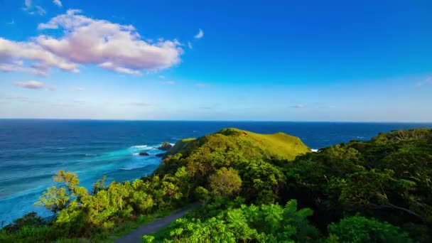Amami oshima Kagoshima panoramik okyanus yakınında Miyakozaki promontory bir timelapse — Stok video
