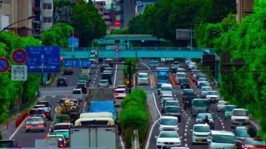 Tokyo 'da Kanpachi Bulvarı' ndaki otomobil sokağının zaman çizelgesi.