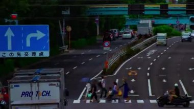 Tokyo 'da Kanpachi Bulvarı' ndaki otomobil sokağının zaman çizelgesi.