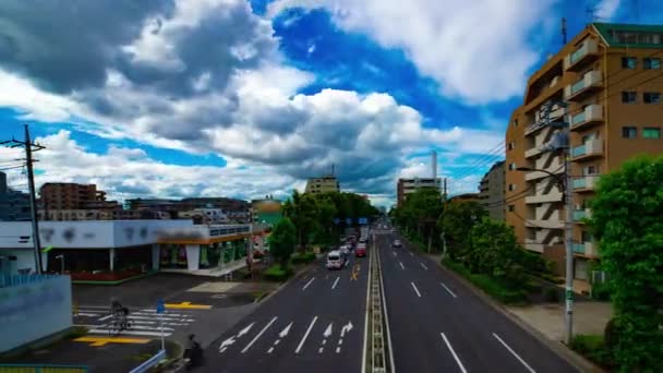 Timelapse ulicy samochodu na Kanpachi alei w Tokio dzienny szeroki strzał — Wideo stockowe