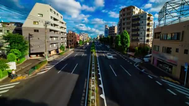 Timelapse ulicy samochodu na Kanpachi alei w Tokio dzienny szeroki strzał — Wideo stockowe