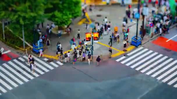 Uma cronologia na travessia de Shibuya em Tóquio tiltshift de alto ângulo — Vídeo de Stock