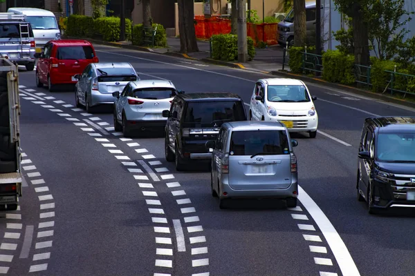 A downtown street at Oume avenue in Tokyo daytime long shot — Stock Photo, Image