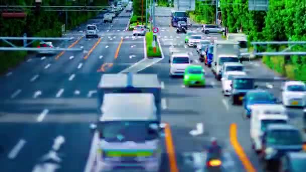 Tokyo gündüz tilt-shift Kanpachi caddesinde şehir caddesi bir timelapse — Stok video
