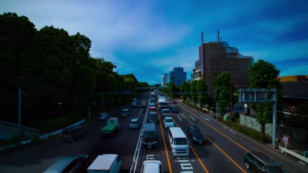 A TimeLapse a belvárosi utcán kanpachi Avenue Tokióban nappali széles lövés — Stock videók