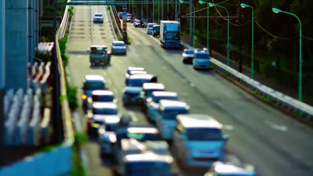 Tokyo gündüz tilt-shift Kanpachi caddesinde şehir caddesi bir timelapse — Stok video