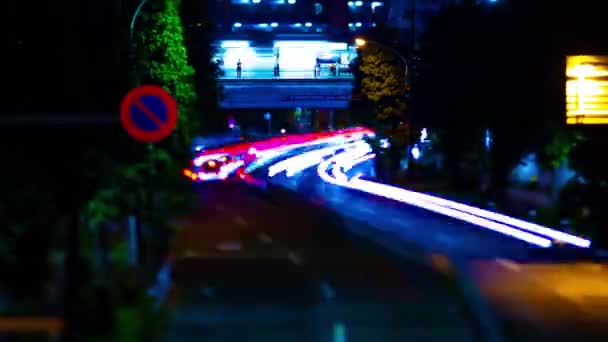 Uma cronologia noturna da rua da cidade no centro da cidade em Suginami Tokyo tiltshift — Vídeo de Stock