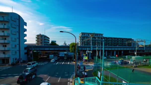 Een timelapse van Downtown Street op Kanpachi Avenue in Tokio overdag breed schot — Stockvideo