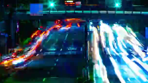 世田谷東京の繁華街の夜通りのタイムラプスロングショット — ストック動画