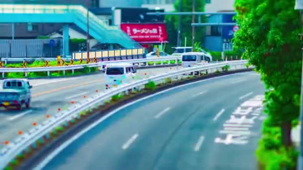 A timelapse of miniature street at Kanpachi avenue in Tokyo daytime tiltshift — Stock Video