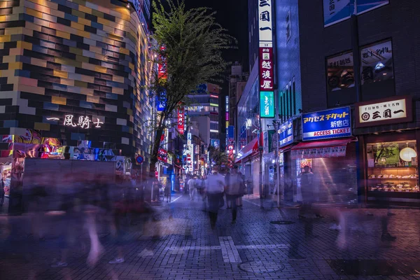 世田谷区のネオン街の夜のタイムラプス｜東京ワイド — ストック写真