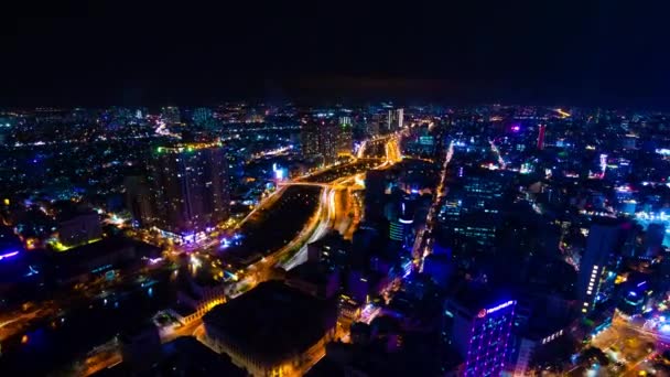 胡志明高角度宽镜头放大城市景观的一个夜晚 — 图库视频影像