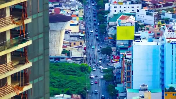 Временная пробка в оживленном городе Хо Ши Мина под высоким углом. — стоковое видео