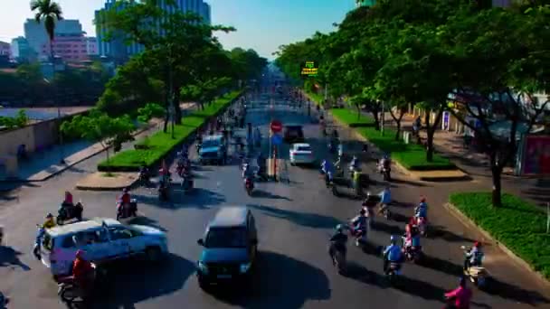 A timelapse of traffic jam at the busy town in Ho Chi Minh wide shot zoom — Stock Video