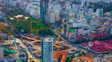 Ho Chi Minh 'in işlek kasabasında trafik sıkışıklığı zamanlaması
