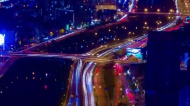 Ho Chi Minh Vietnam 'da gece trafik sıkışıklığı yüksek açılı uzun açı eğilimi